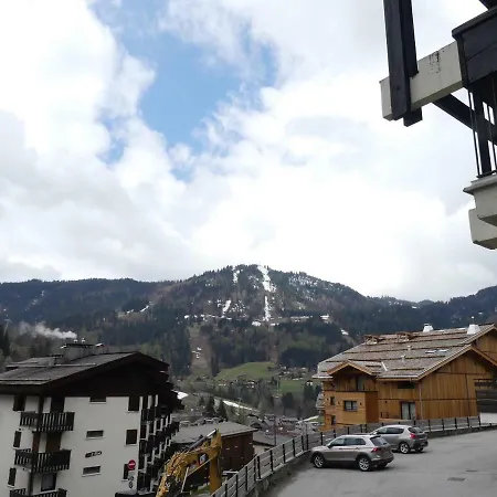 Appartement Wapiti 1 - Appartement Centre Village Avec Une Grande Terrasse *